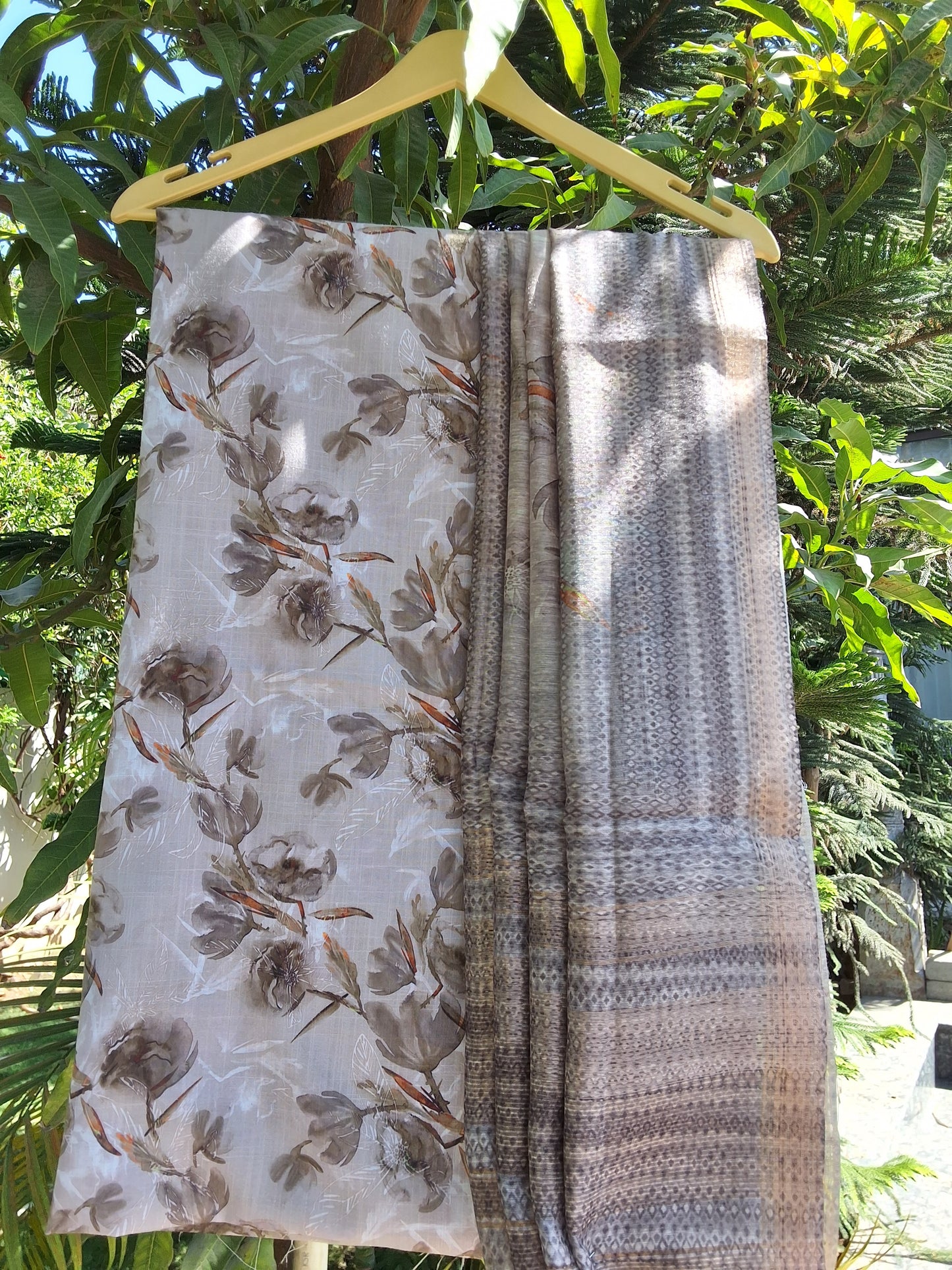 Slub Linen Suit with Chanderi Dupatta