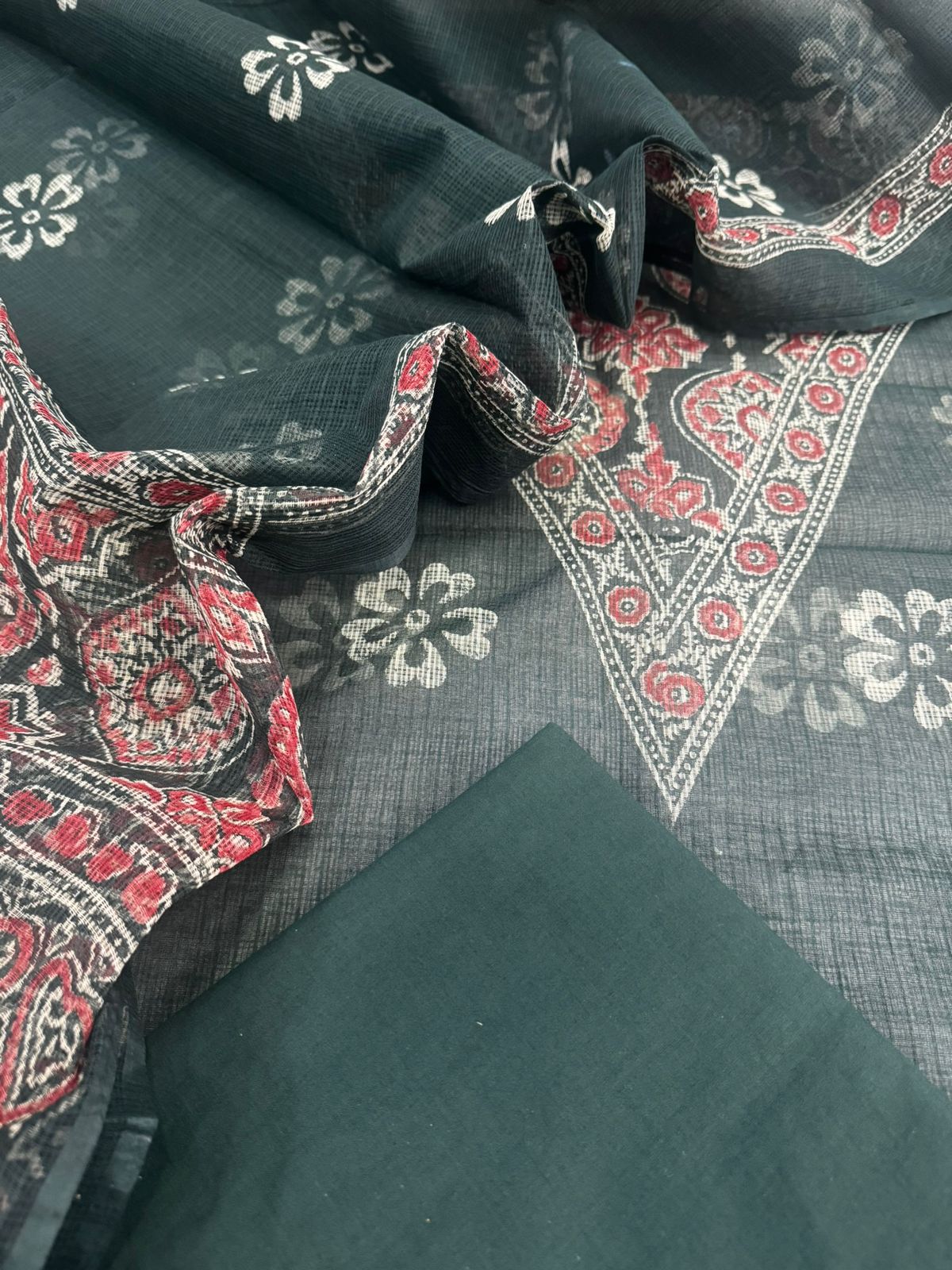 Kota Doriya Suits
